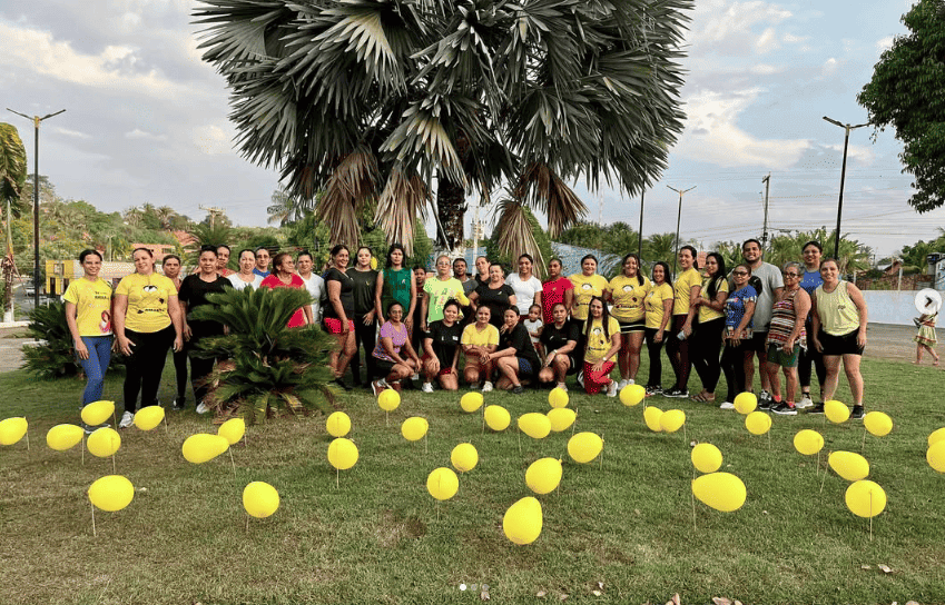 Ação do CAPS com participação do grupo Diva Fitness
